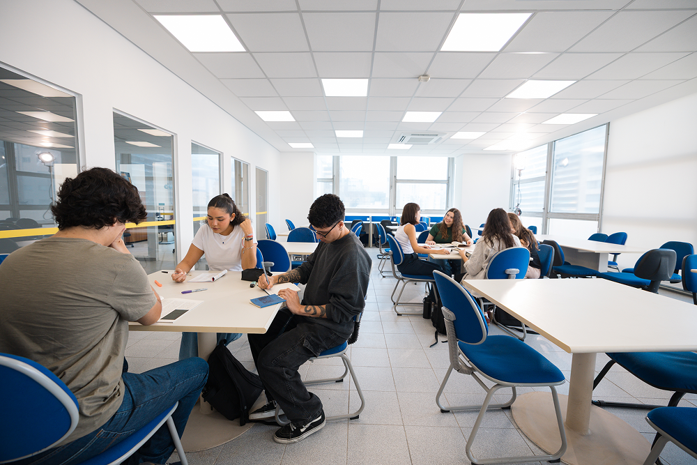 Laboratório da Faculdade Cásper Líbero
